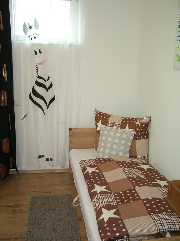 Korzo Apartman Kőszeg Стая снимка